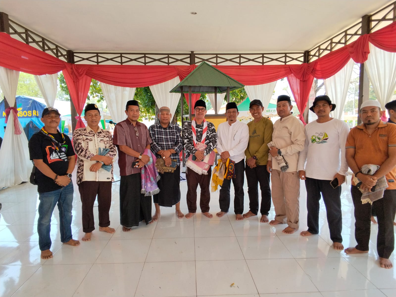 Sholat Jumat Bersama Peserta Kemah Pramuka Madrasah Propinsi 2026