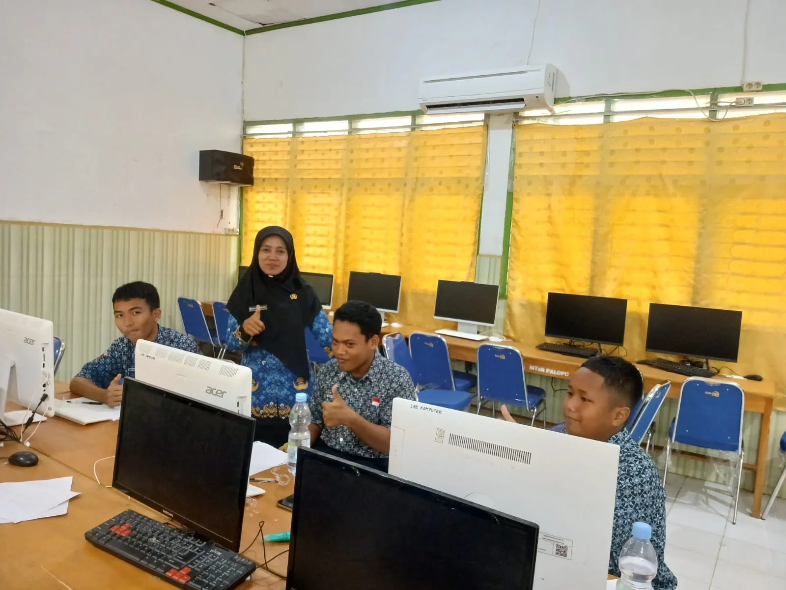 MTSN Kota Palopo Menuju Propinsi Di Ajang Geometri UNM Tingkat SulselBar